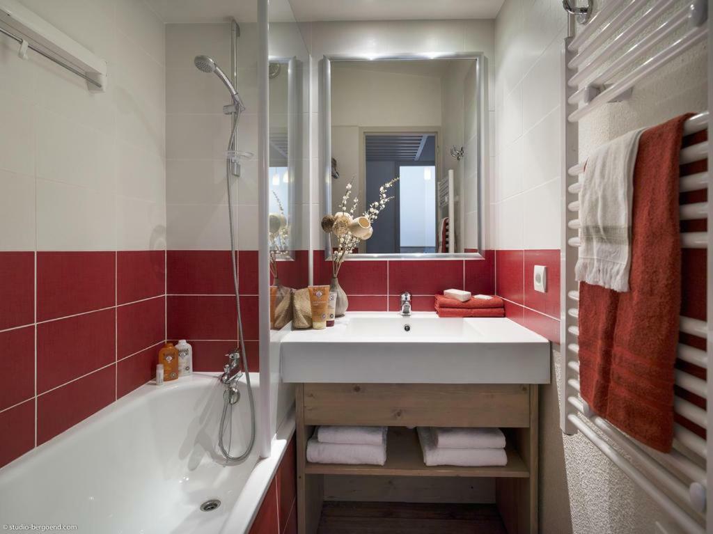 Appartement La Tania 2 Pieces Garage Dans Chalet Pied Pistes Εξωτερικό φωτογραφία
